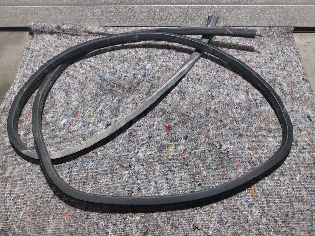 bontott VW TRANSPORTER Jobb hátsó Gumikéder