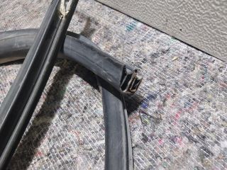 bontott VW TRANSPORTER Jobb hátsó Gumikéder