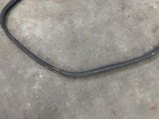 bontott VW TRANSPORTER Jobb hátsó Gumikéder