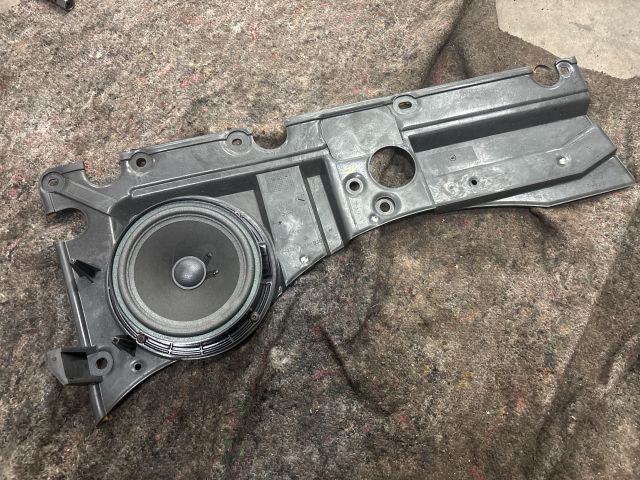 bontott VW TRANSPORTER Jobb hátsó Hangszóró