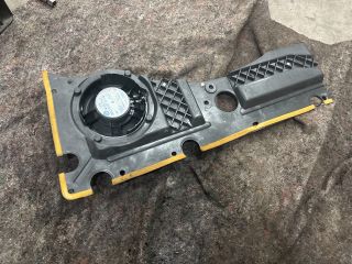 bontott VW TRANSPORTER Jobb hátsó Hangszóró