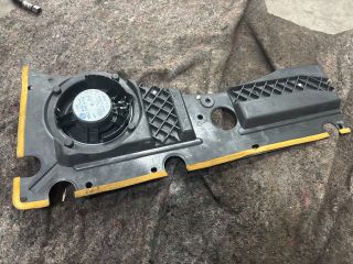 bontott VW TRANSPORTER Jobb hátsó Hangszóró