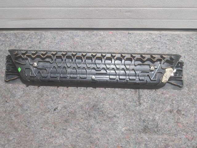 bontott VW TRANSPORTER Jobb hátsó Küszöb Díszléc