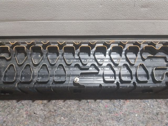 bontott VW TRANSPORTER Jobb hátsó Küszöb Díszléc