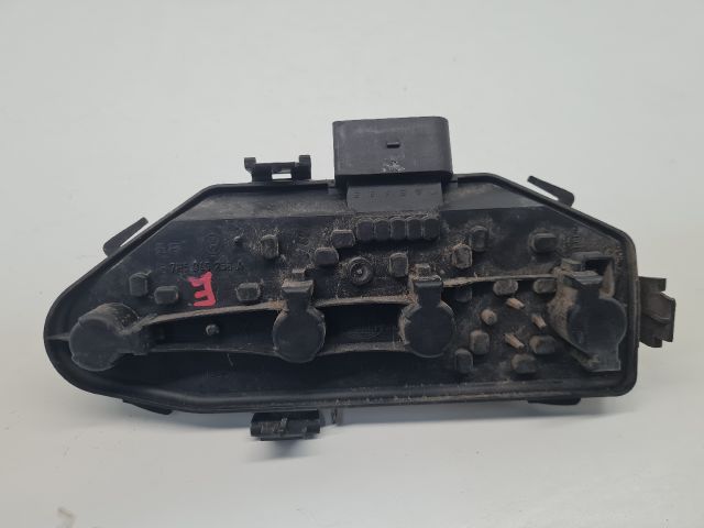 bontott VW TRANSPORTER Jobb Hátsó Lámpa Foglalat