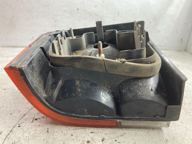 bontott VW TRANSPORTER Jobb Hátsó Lámpa