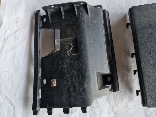 bontott VW TRANSPORTER Jobb hátsó Lökhárító Sarok (Műanyag)