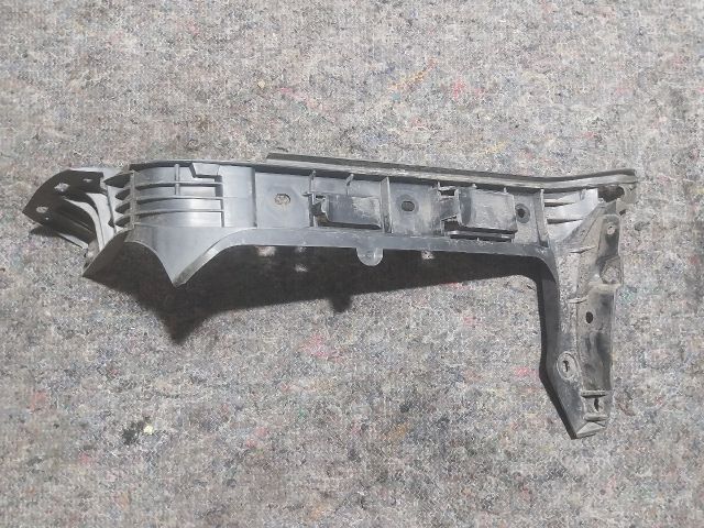 bontott VW TRANSPORTER Jobb hátsó Oldal Lökhárító Tartó (Műanyag)