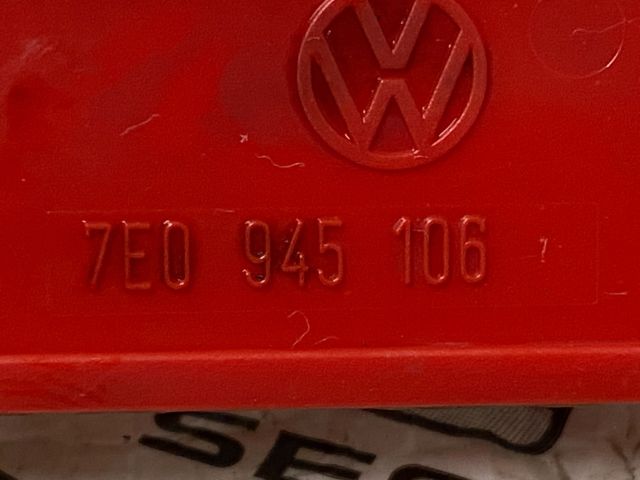 bontott VW TRANSPORTER Jobb hátsó Prizma