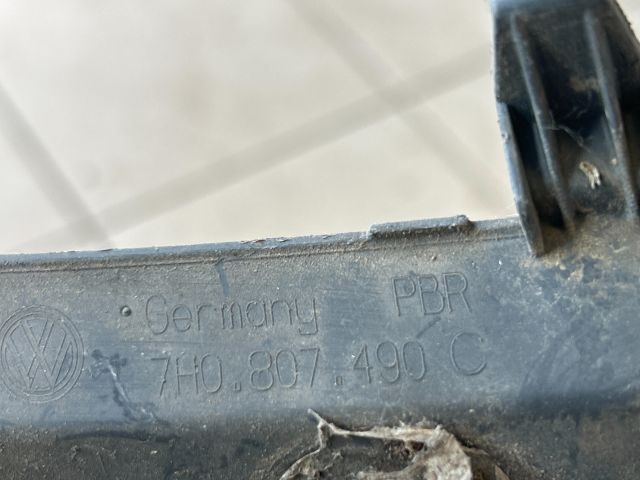 bontott VW TRANSPORTER Jobb Ködlámpa Rács