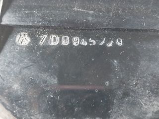 bontott VW TRANSPORTER Jobb Ködzárófény