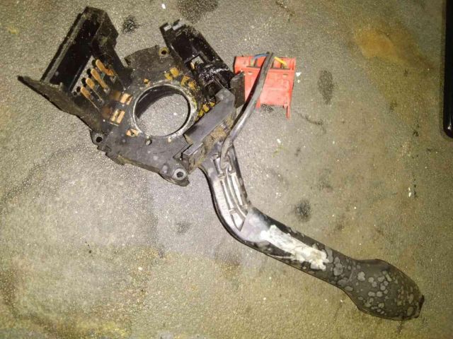 bontott VW TRANSPORTER Jobb Kormánykapcsoló Ablaktörlő