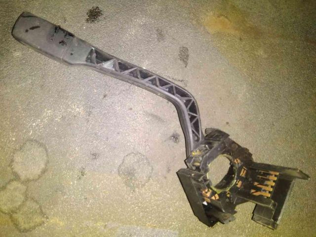 bontott VW TRANSPORTER Jobb Kormánykapcsoló Ablaktörlő