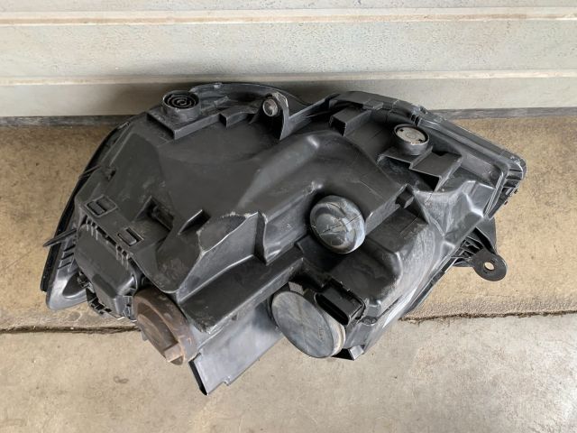 bontott VW TRANSPORTER Jobb Ledes Fényszóró