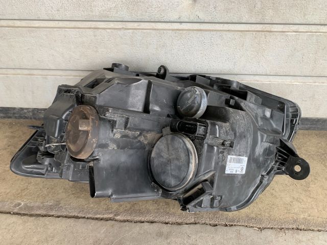 bontott VW TRANSPORTER Jobb Ledes Fényszóró