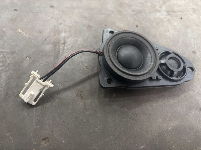 bontott VW TRANSPORTER Jobb Műszerfal Hangszóró