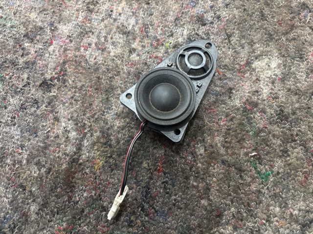 bontott VW TRANSPORTER Jobb Műszerfal Hangszóró