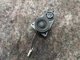 bontott VW TRANSPORTER Jobb Műszerfal Hangszóró