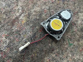 bontott VW TRANSPORTER Jobb Műszerfal Hangszóró