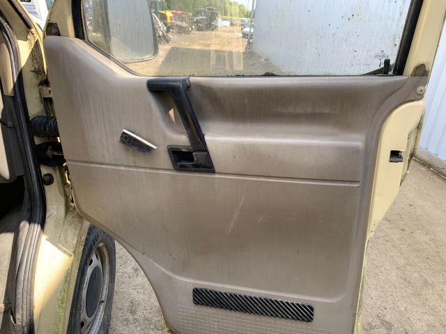 bontott VW TRANSPORTER Jobb Napellenző