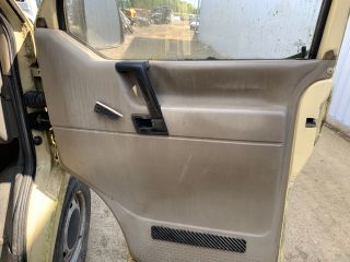 bontott VW TRANSPORTER Jobb Napellenző