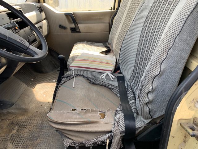 bontott VW TRANSPORTER Jobb Napellenző