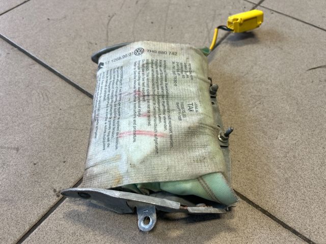 bontott VW TRANSPORTER Jobb Oldallégzsák