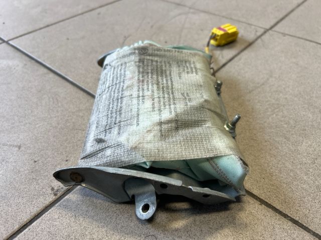 bontott VW TRANSPORTER Jobb Oldallégzsák