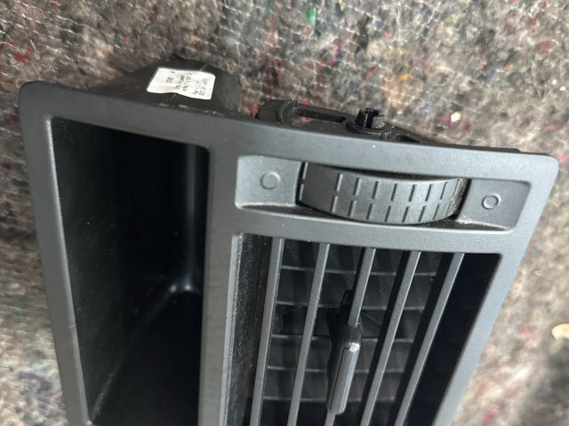 bontott VW TRANSPORTER Jobb Szellőző