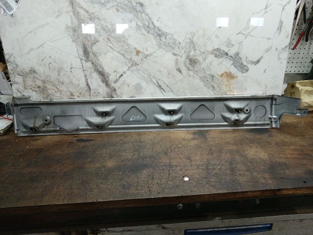 bontott VW TRANSPORTER Jobb Tolóajtó Díszléc