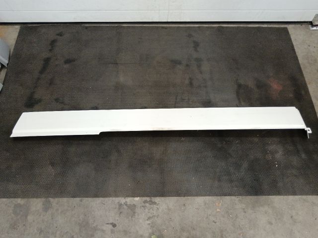 bontott VW TRANSPORTER Jobb Tolóajtó Díszléc