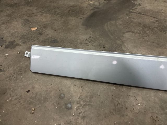 bontott VW TRANSPORTER Jobb Tolóajtó Díszléc