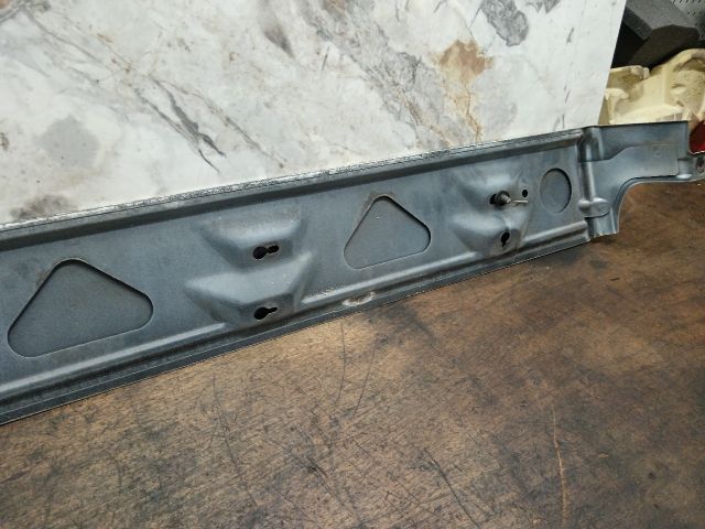 bontott VW TRANSPORTER Jobb Tolóajtó Díszléc