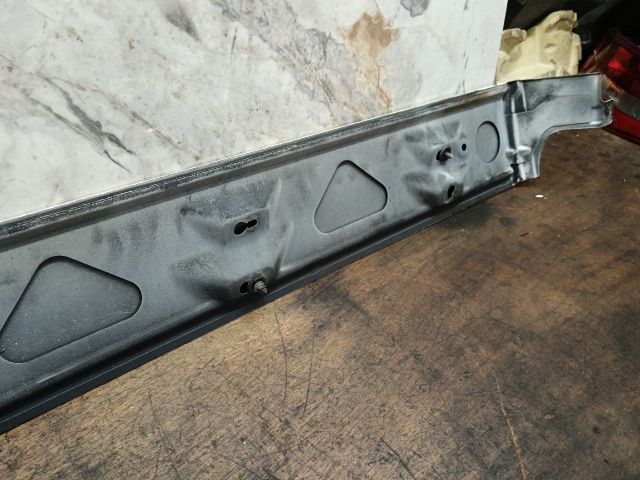 bontott VW TRANSPORTER Jobb Tolóajtó Díszléc