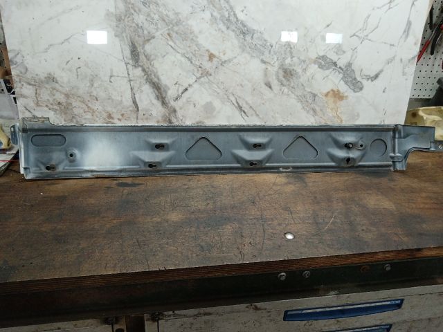 bontott VW TRANSPORTER Jobb Tolóajtó Díszléc