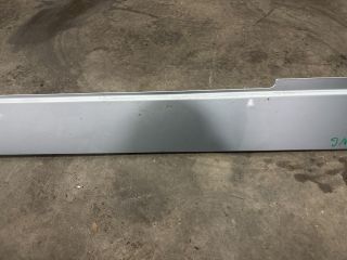 bontott VW TRANSPORTER Jobb Tolóajtó Díszléc