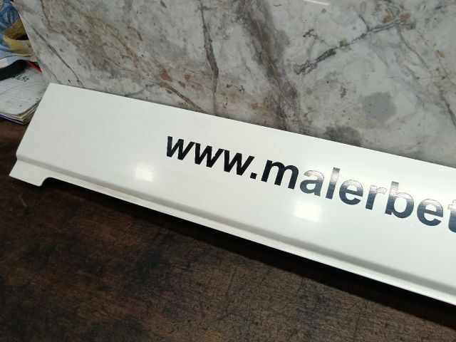 bontott VW TRANSPORTER Jobb Tolóajtó Díszléc