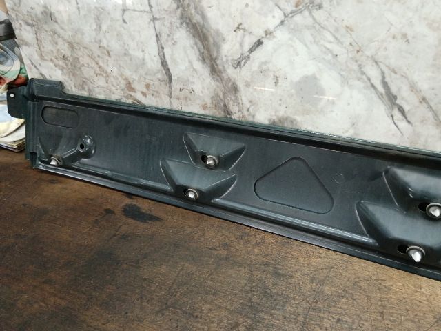 bontott VW TRANSPORTER Jobb Tolóajtó Díszléc