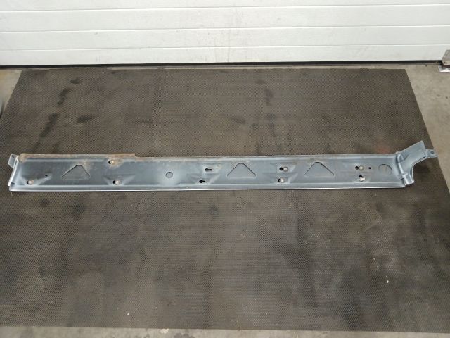 bontott VW TRANSPORTER Jobb Tolóajtó Díszléc