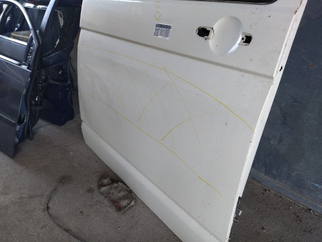 bontott VW TRANSPORTER Jobb Tolóajtó (Üres lemez)