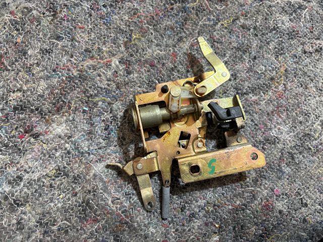 bontott VW TRANSPORTER Jobb Tolóajtó Zárszerkezet