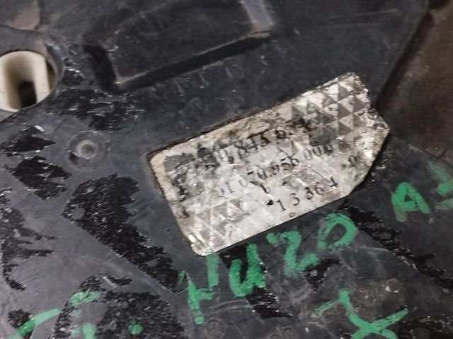 bontott VW TRANSPORTER Jobb Tolóajtó Zárszerkezet