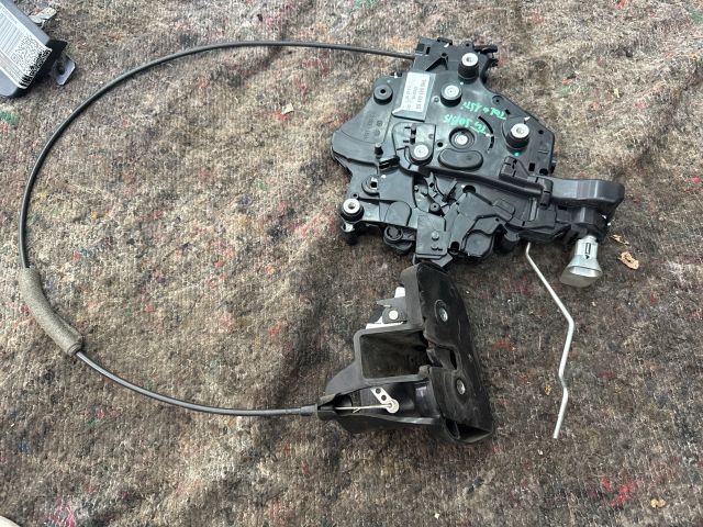 bontott VW TRANSPORTER Jobb Tolóajtó Zárszerkezet