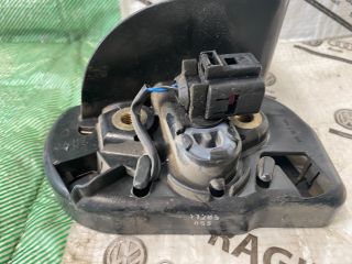 bontott VW TRANSPORTER Jobb Tolóajtó Zárszerkezet