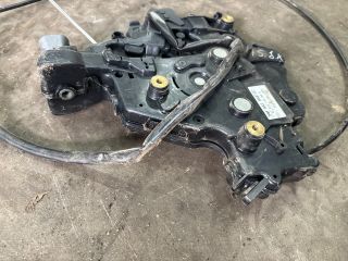 bontott VW TRANSPORTER Jobb Tolóajtó Zárszerkezet