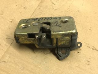 bontott VW TRANSPORTER Jobb Tolóajtó Zárszerkezet