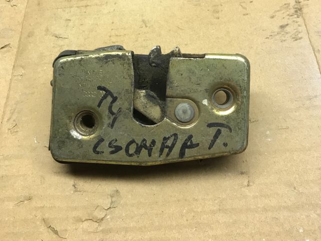 bontott VW TRANSPORTER Jobb Tolóajtó Zárszerkezet