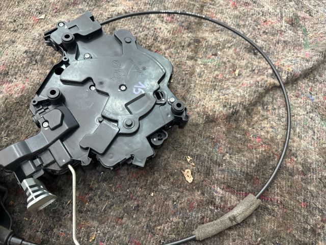 bontott VW TRANSPORTER Jobb Tolóajtó Zárszerkezet