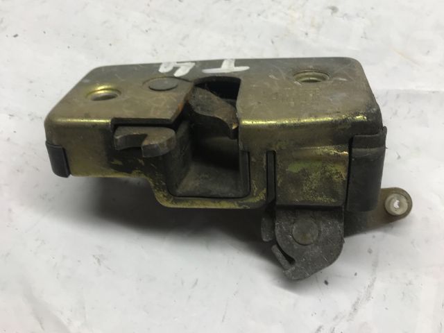 bontott VW TRANSPORTER Jobb Tolóajtó Zárszerkezet