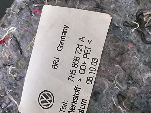 bontott VW TRANSPORTER Kesztyűtartó